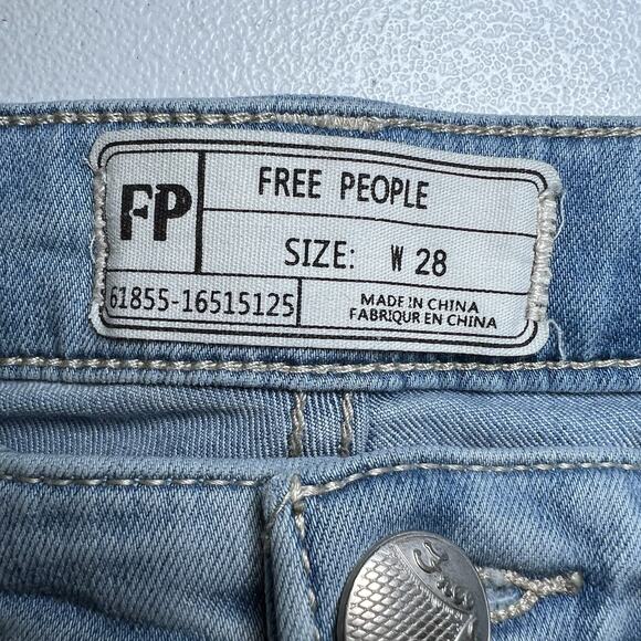 Free People Bell Bottom Stretch Denim Jeans Women’s Size 28 Flare Boho Pants - Picture 3 of 5